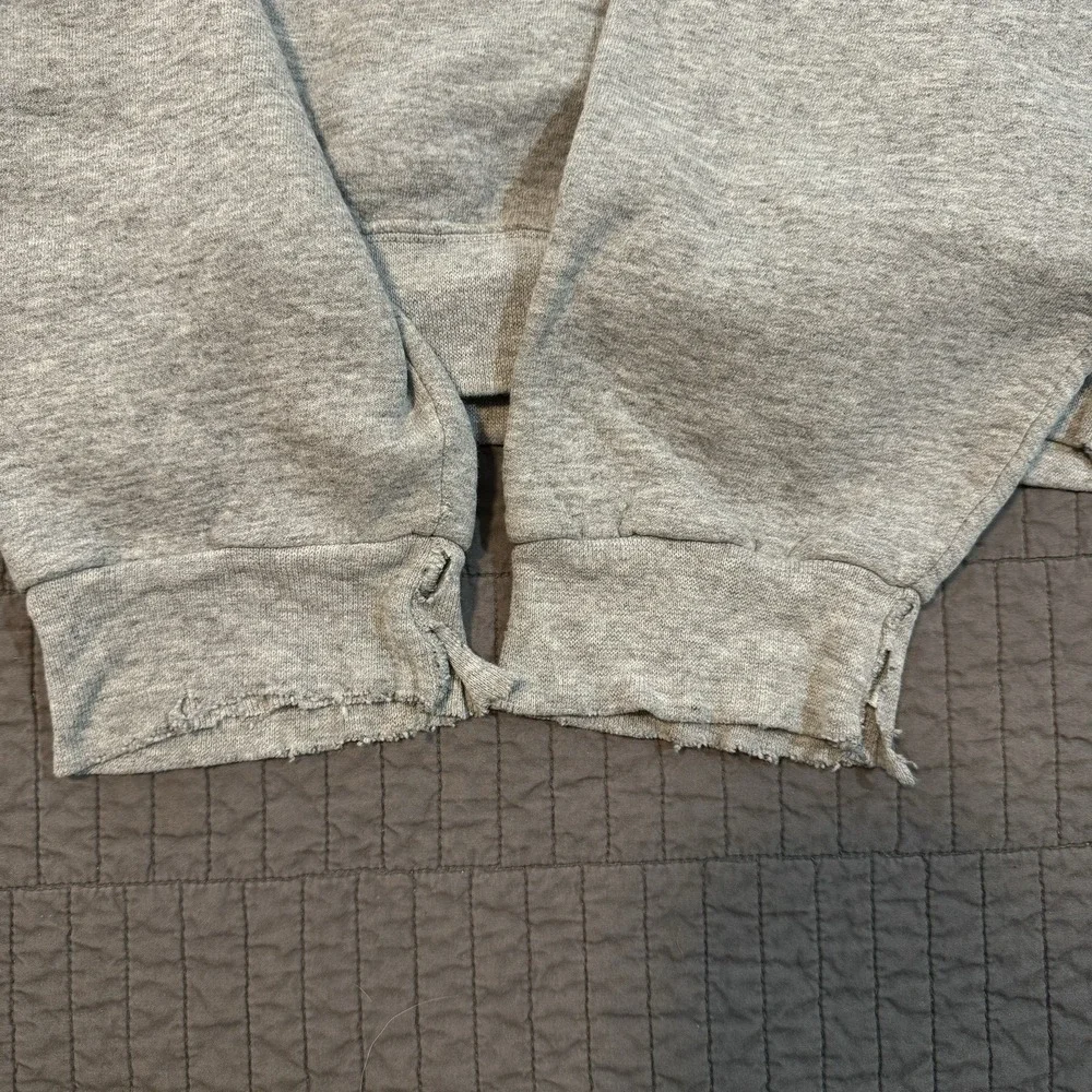 Vtg Y2K Starter Crewneck Sweatshirt Men‎ Large Gray Distressed Boxy Fit 90s